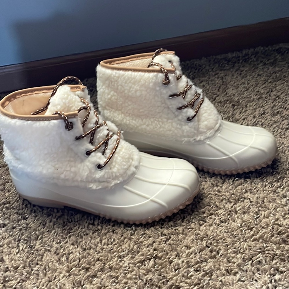 Sherpa Duck Boots
